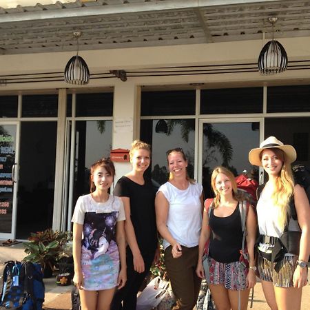 Jc Guesthouse @ Suratthani Airport Surat Thani Luaran gambar