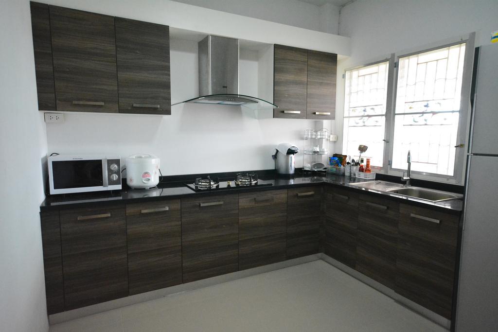 Jc Guesthouse @ Suratthani Airport Surat Thani Luaran gambar
