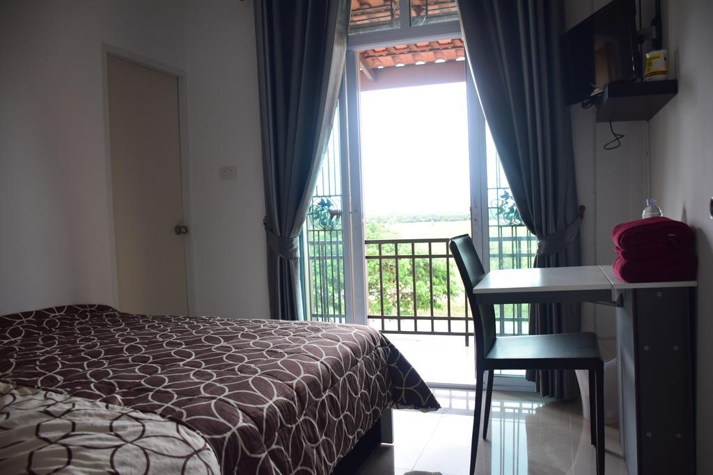 Jc Guesthouse @ Suratthani Airport Surat Thani Luaran gambar