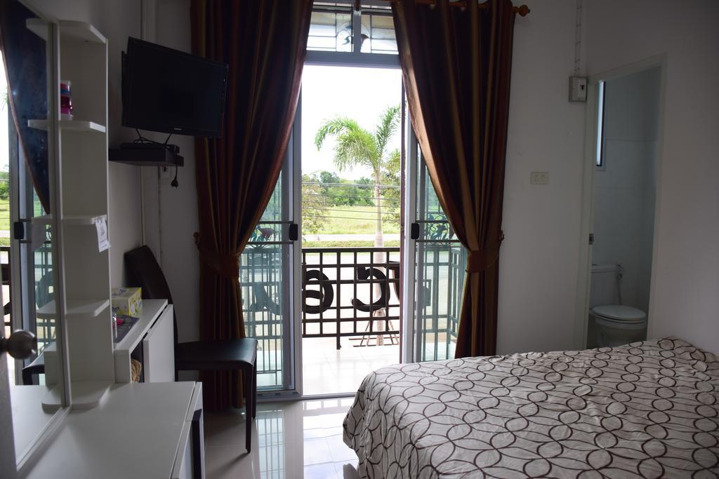 Jc Guesthouse @ Suratthani Airport Surat Thani Luaran gambar