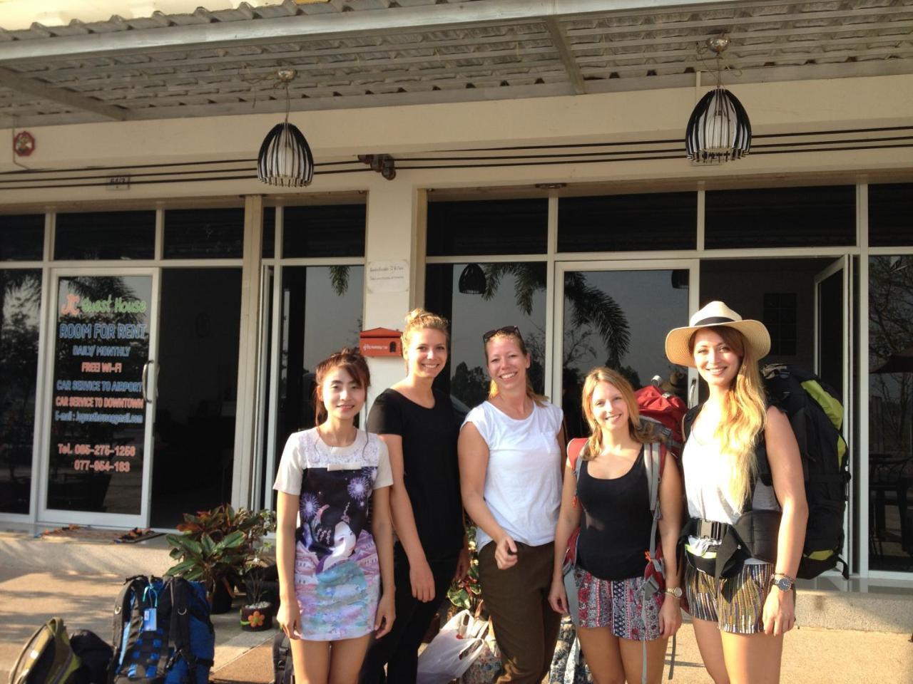 Jc Guesthouse @ Suratthani Airport Surat Thani Luaran gambar